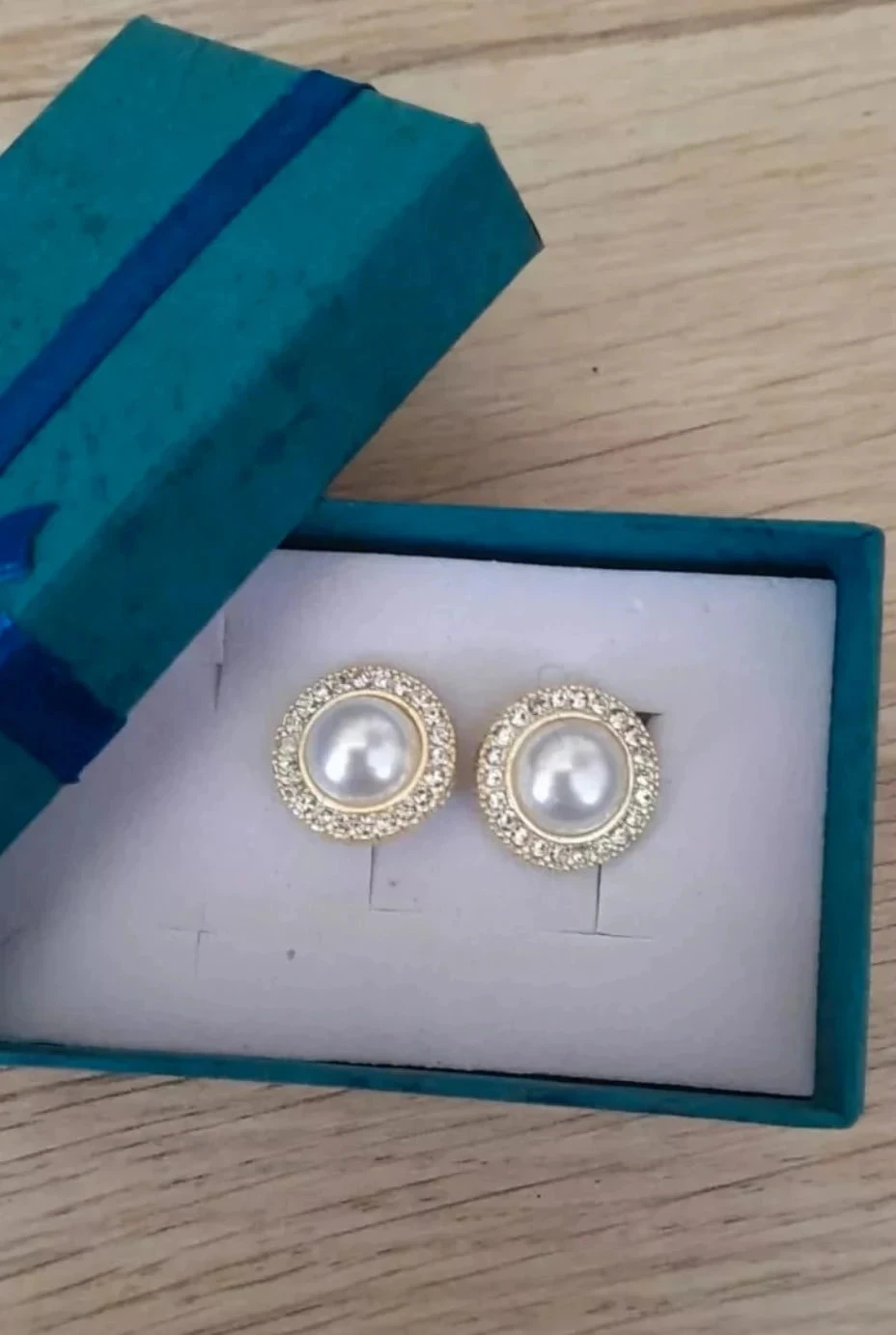 Elégantes boucles d'oreilles, strass, perle, dorées, style Fashion